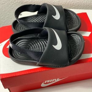 Nike slides